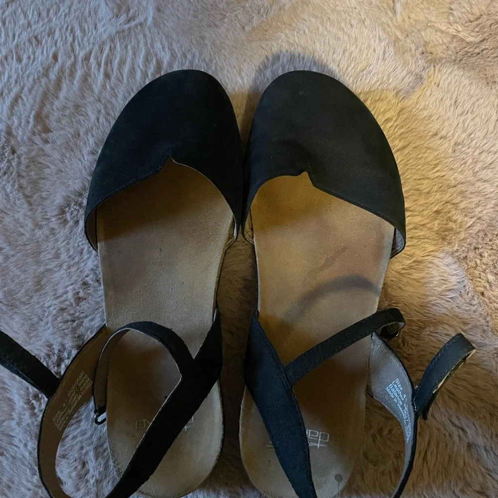 Dansko - Picture 2 of 3